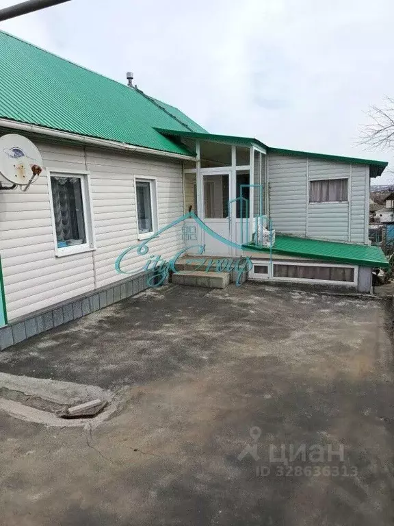 Дом в Оренбургская область, Медногорск Резервуарная ул., 27 (76 м) - Фото 2