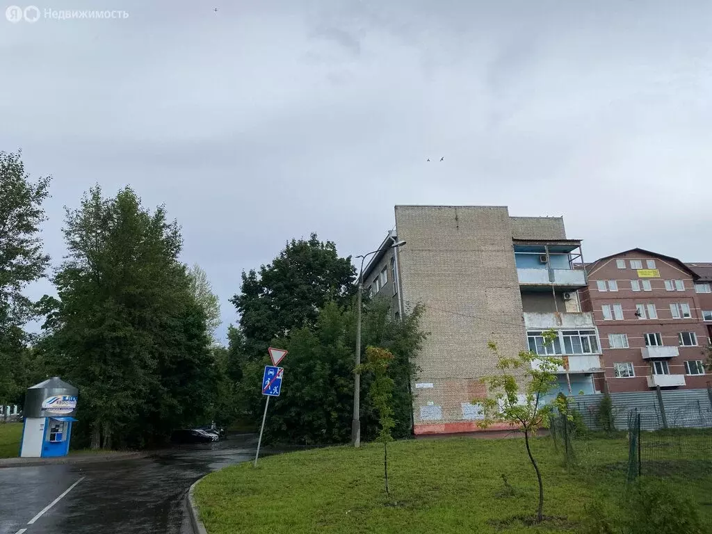 4-комнатная квартира: Дзержинский, улица Бондарева, 2 (97.8 м) - Фото 2
