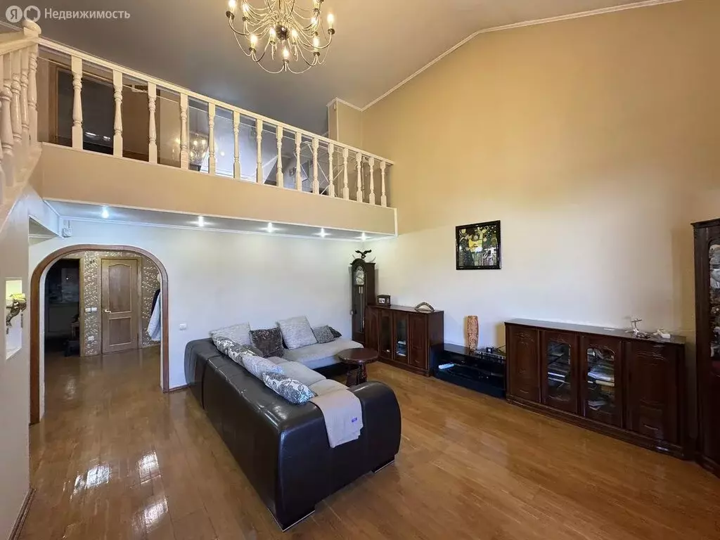 Дом в Улан-Удэ, улица Намжилова, 21 (274 м) - Фото 1