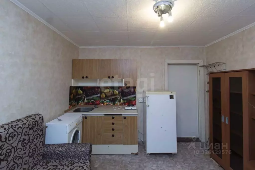 Комната Тюменская область, Тюмень ул. Республики, 248 (12.0 м) - Фото 1