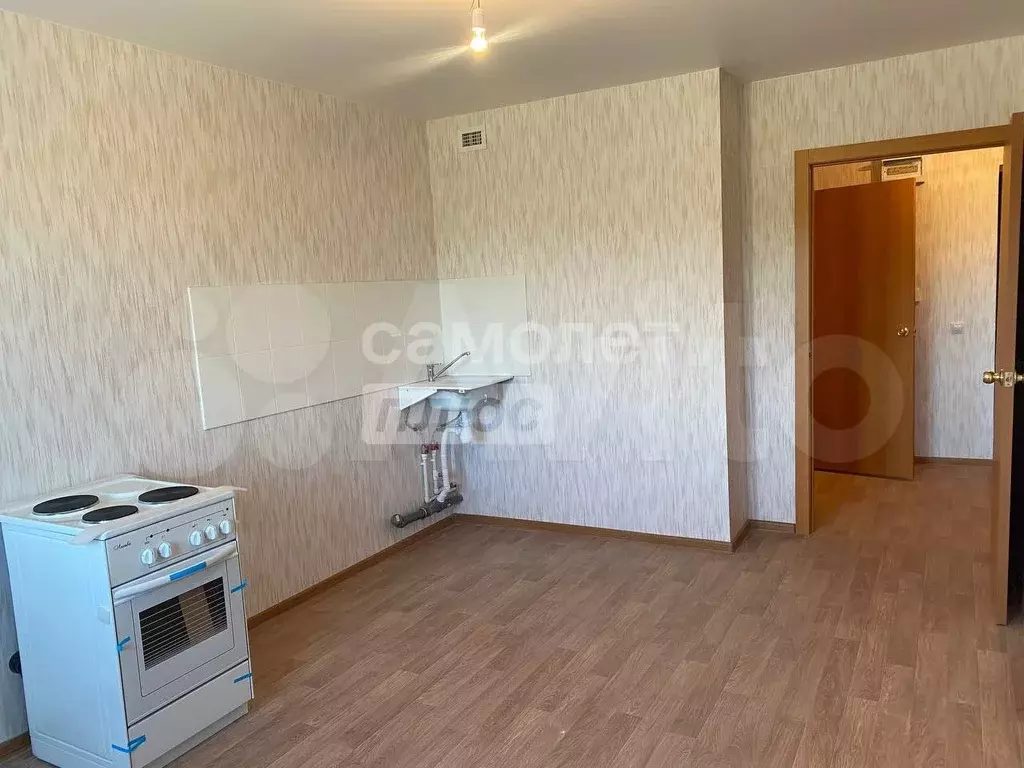 1-к. квартира, 43 м, 3/18 эт. - Фото 1