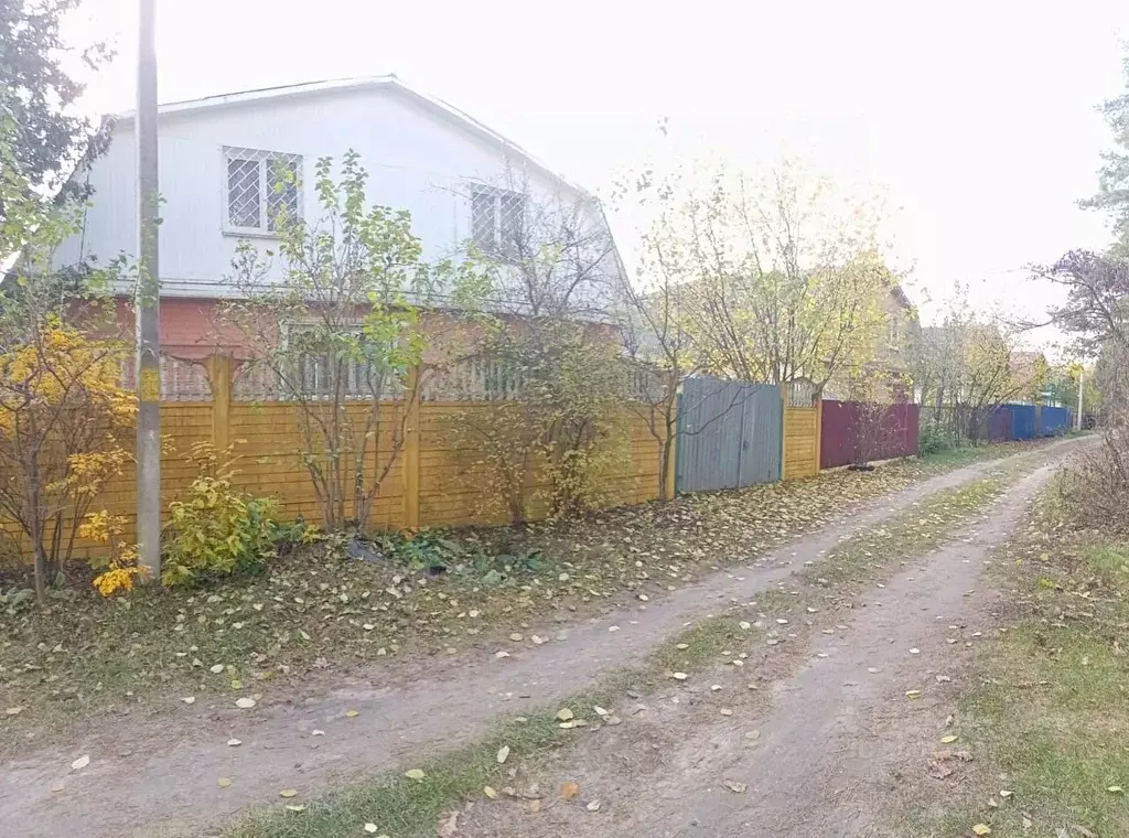Дом в Брянская область, Брянский район, Журиничское с/пос, Лесное СДТ ... - Фото 1