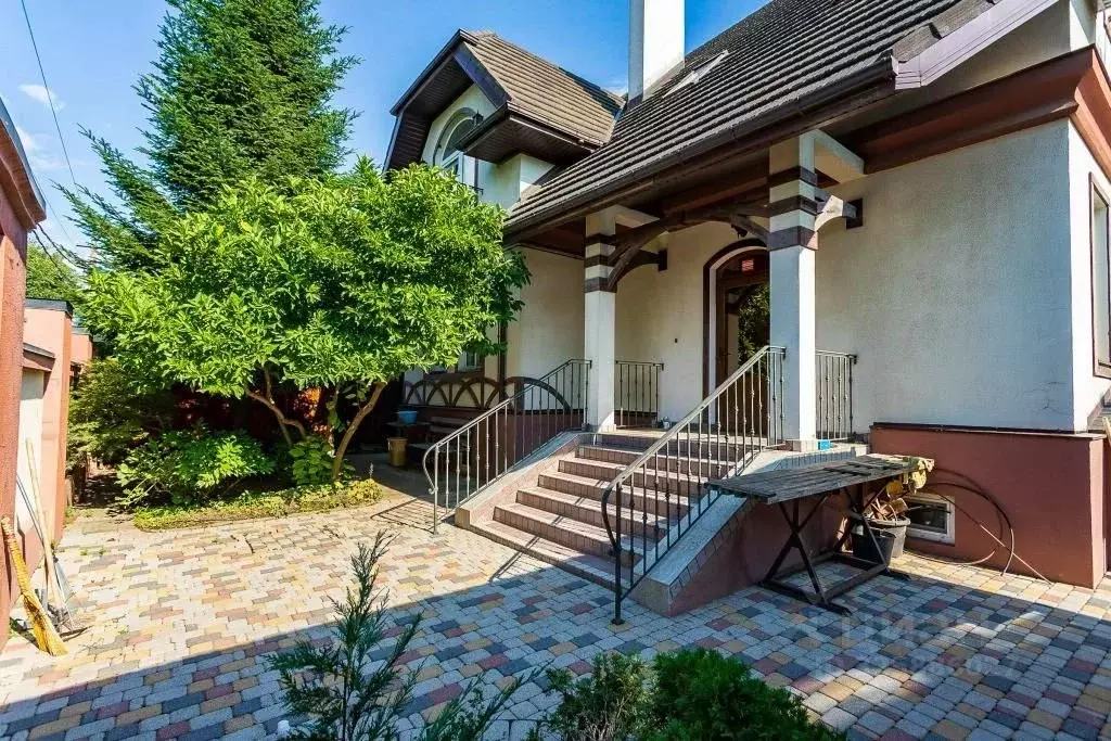 Дом в Краснодарский край, Краснодар ул. Виктора Гришина, 11 (521 м) - Фото 1