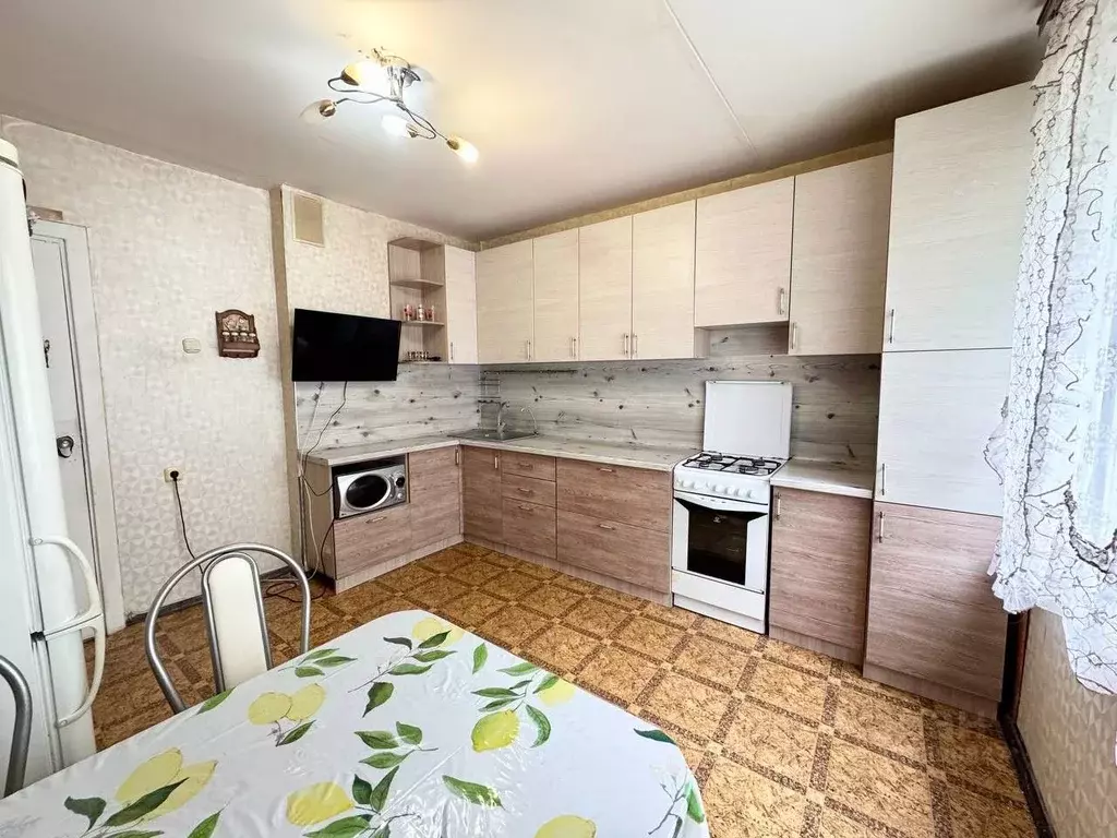 4-к кв. Татарстан, Нижнекамск ул. Чишмале, 19 (110.4 м) - Фото 0