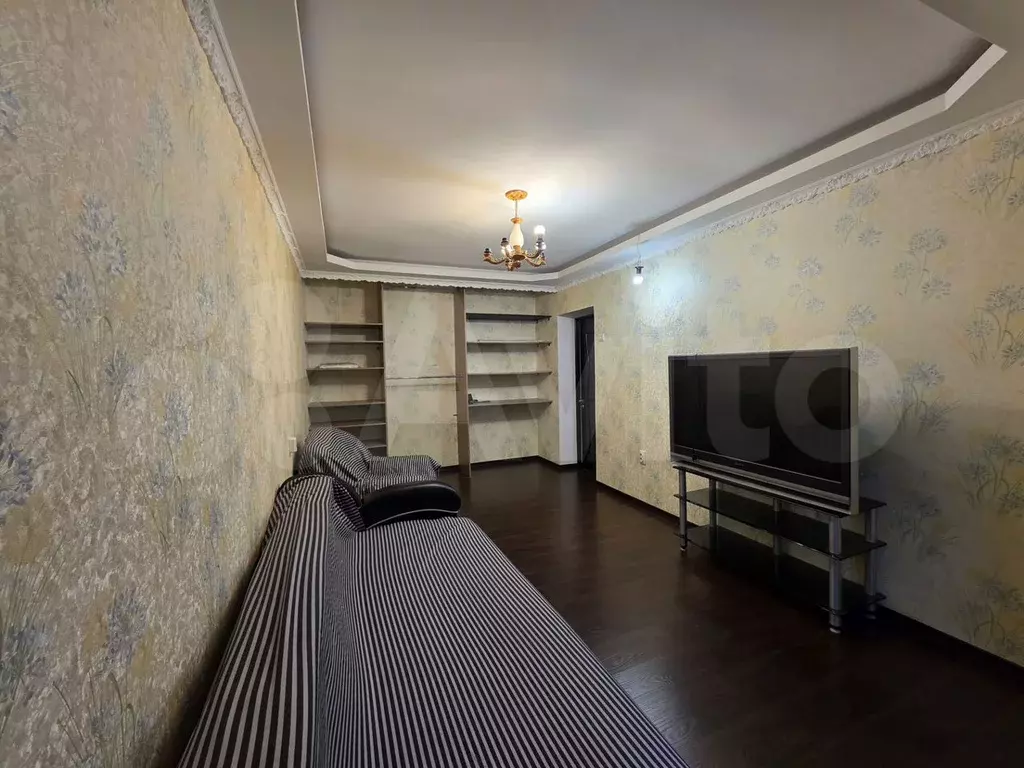 1-к. квартира, 33 м, 1/9 эт. - Фото 1