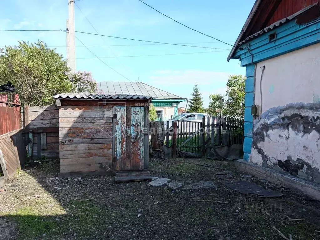 Дом в Кемеровская область, Топки Октябрьская ул., 64 (32 м) - Фото 1