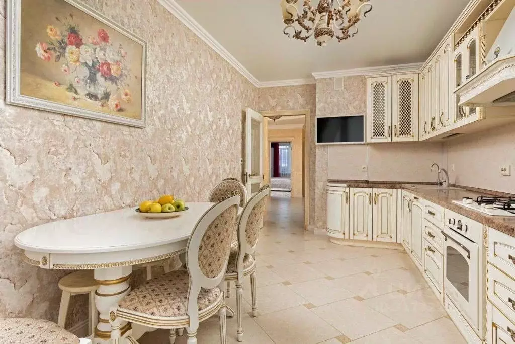 3-к кв. Краснодарский край, Геленджик ул. Свердлова, 16 (90.0 м) - Фото 1