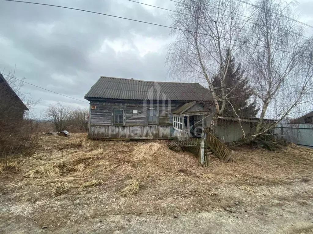 Дом в Брянская область, Выгоничское городское поселение, с. Лопушь ул. ... - Фото 0