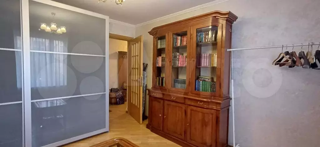 3-к. квартира, 81 м, 4/8 эт. - Фото 1