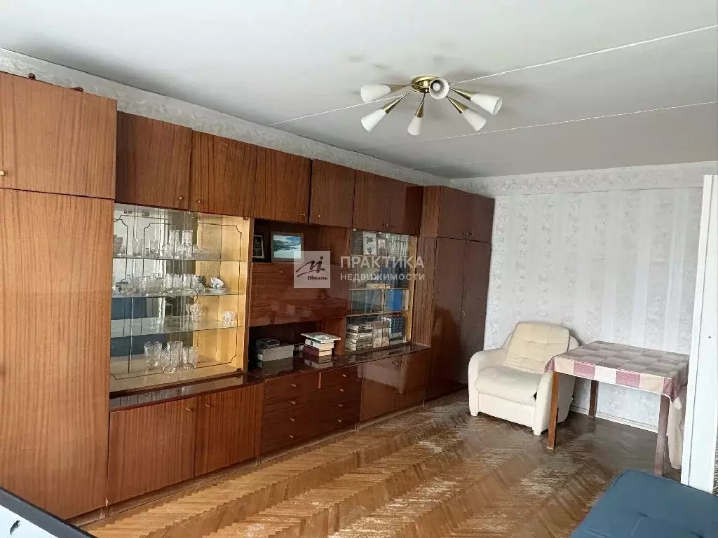 Продается 3-комнатная квартира - Фото 2