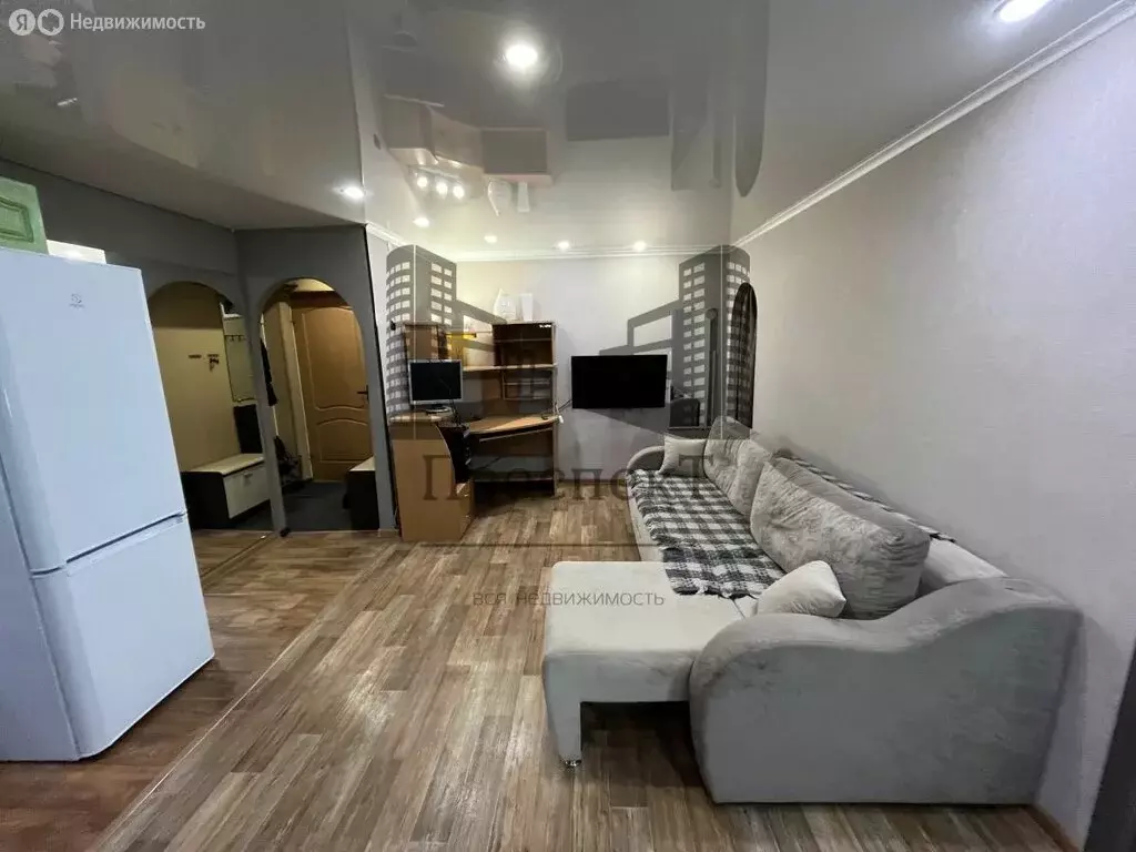 2-комнатная квартира: Норильск, Ленинский проспект, 42к1 (42.3 м) - Фото 1