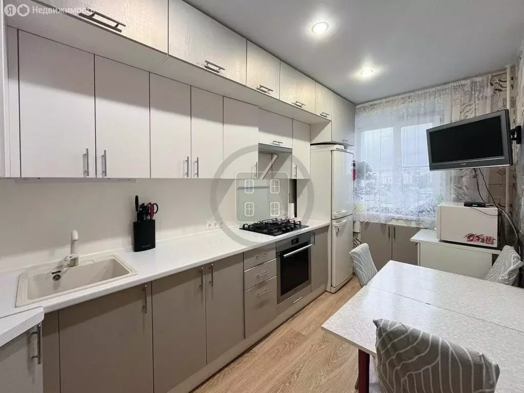 3-комнатная квартира: Калуга, Майская улица, 15 (67.3 м) - Фото 2