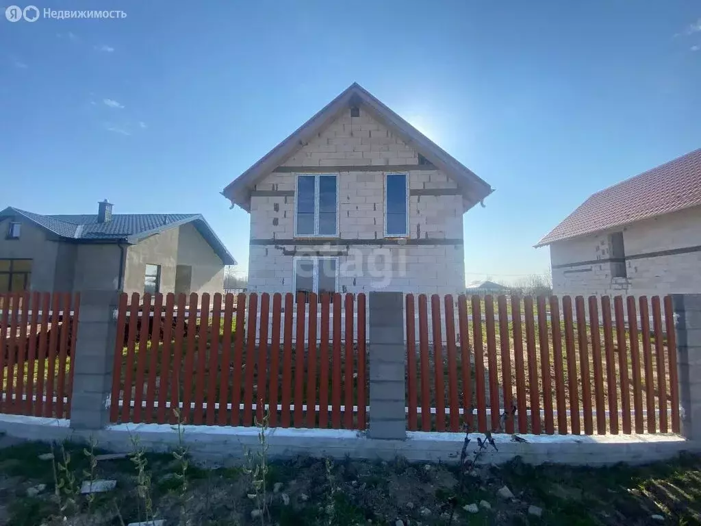 Дом в Калининградская область, Гурьевский муниципальный округ, посёлок ... - Фото 1