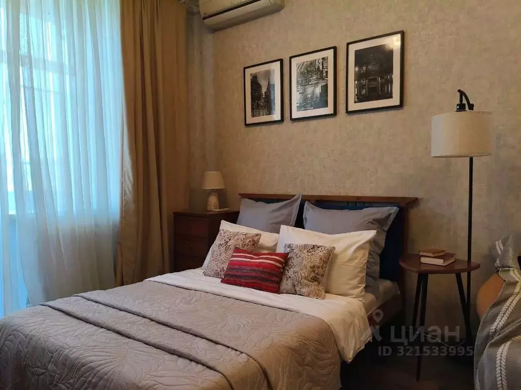 3-к кв. Свердловская область, Екатеринбург просп. Ленина, 103 (75.0 м) - Фото 1