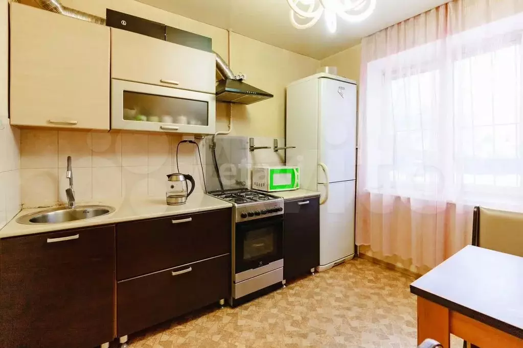 1-к. квартира, 31,7 м, 1/10 эт. - Фото 1