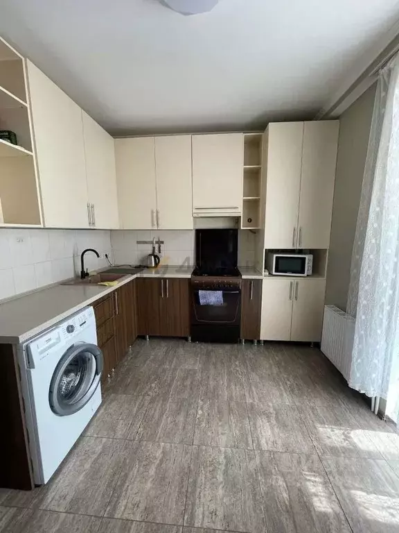 1-к кв. Крым, Симферополь ул. Батурина, 115 (39.0 м) - Фото 1