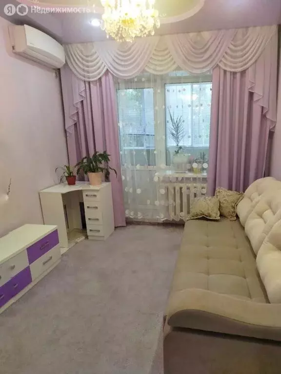 1-комнатная квартира: Благовещенск, улица Пушкина, 100 (37 м) - Фото 0