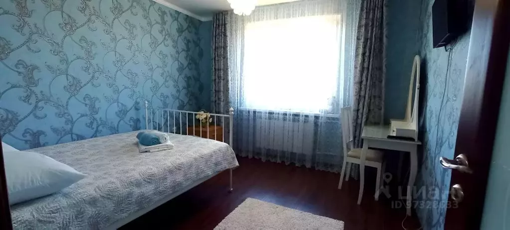 2-к кв. Краснодарский край, Крымск Надежда мкр, ул. Надежды, 4 (52.0 ... - Фото 1