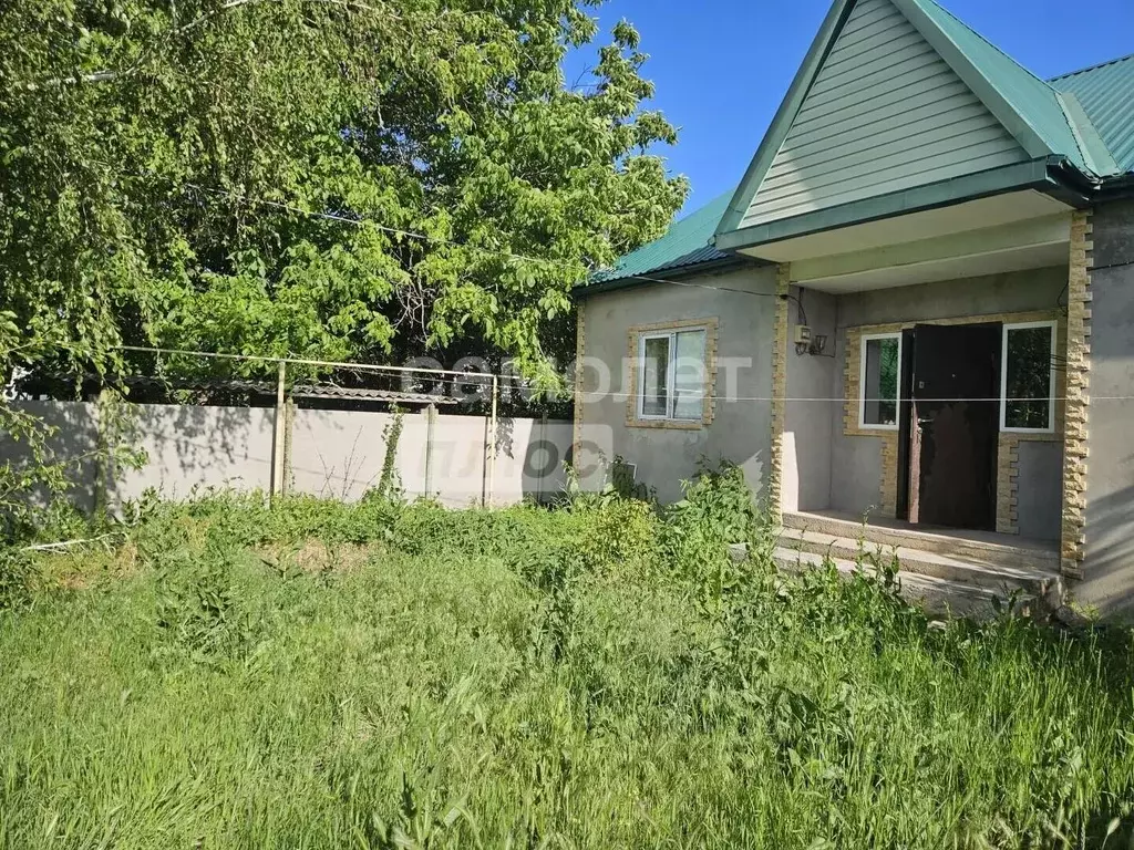 Дом в Волгоградская область, Волгоград Розовая ул. (65 м) - Фото 2
