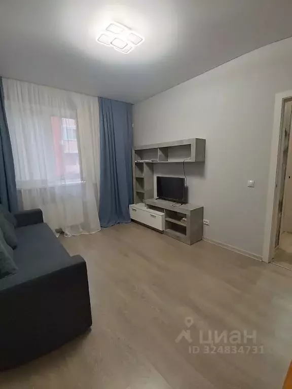 2-к кв. Адыгея, Тахтамукайский район, Яблоновский пгт ул. Тургеневское ... - Фото 2