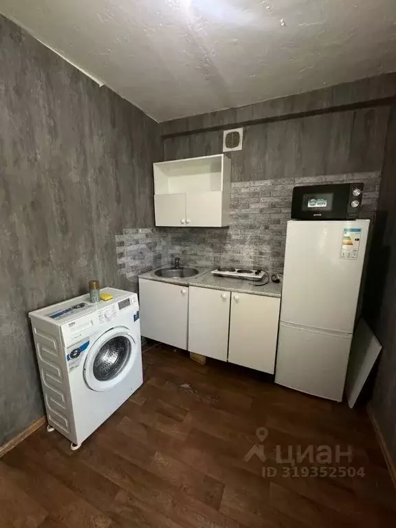 1-к кв. Ханты-Мансийский АО, Сургут проезд Дружбы, 13 (29.5 м) - Фото 1