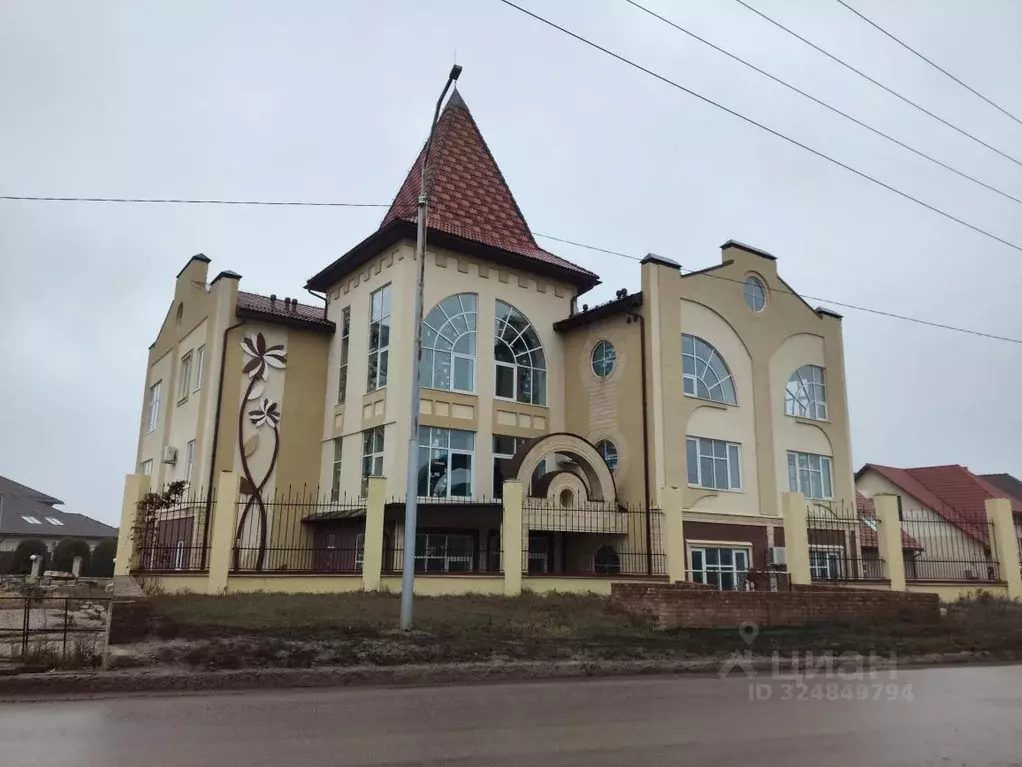 Помещение свободного назначения в Саратовская область, с. Усть-Курдюм ... - Фото 1