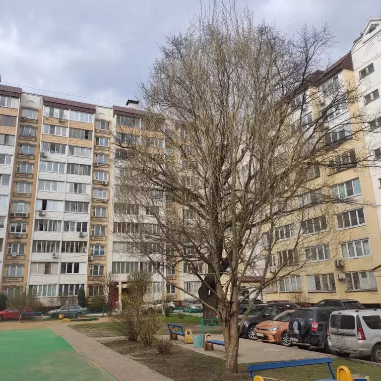 3-к кв. Московская область, Королев Юбилейный мкр, ул. Большая ... - Фото 1