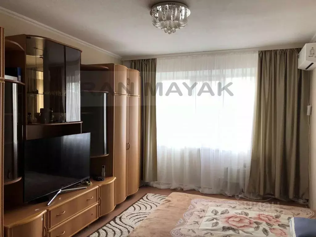 3-к кв. Адыгея, Майкоп ул. 12 Марта, 150К1 (65.1 м) - Фото 1