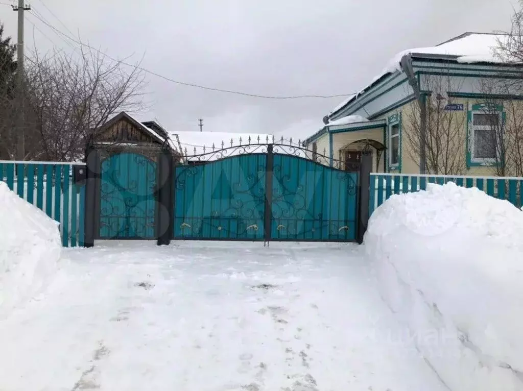 Дом в Башкортостан, Дюртюлинский район, Такарликовский сельсовет, с. ... - Фото 1