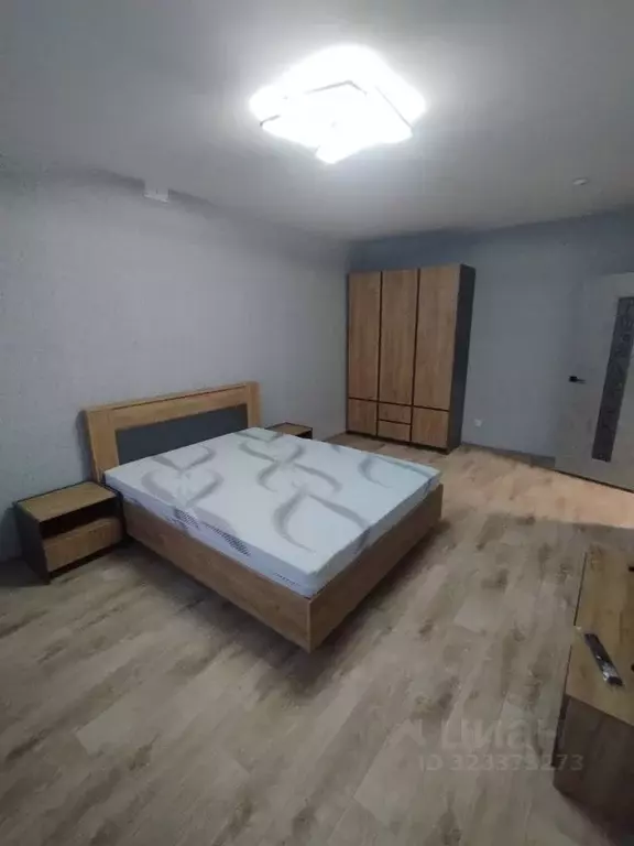 1-к кв. Омская область, Омск проезд 4-й Амурский, 15 (37.0 м) - Фото 2