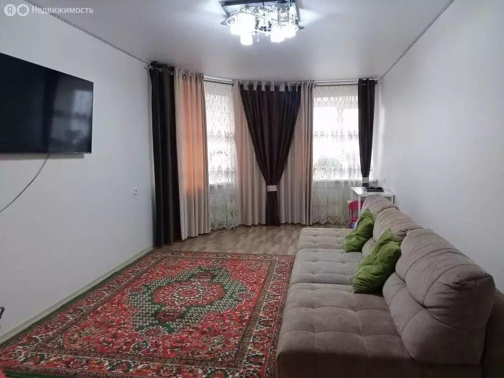 2-комнатная квартира: Железногорск, улица Ленина, 87 (76.5 м) - Фото 1