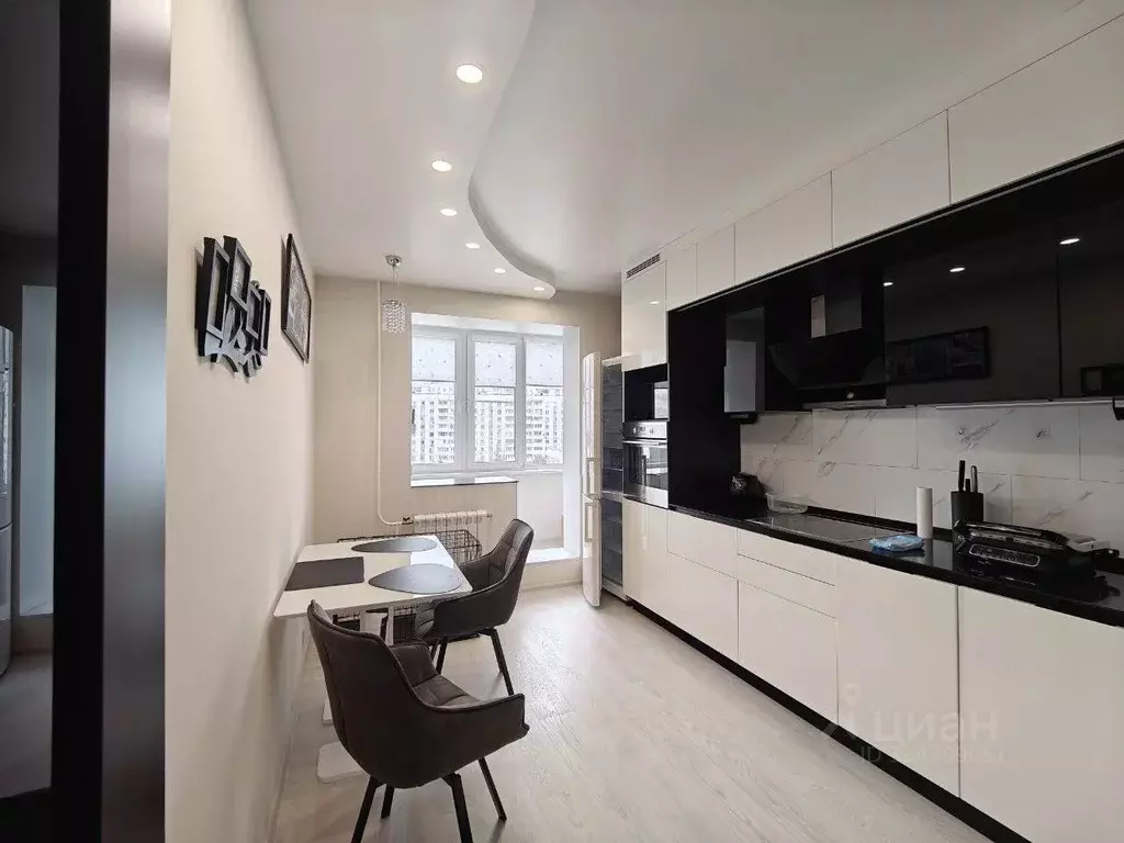 2-к кв. Москва ул. Адмирала Лазарева, 42К1 (55.0 м) - Фото 1