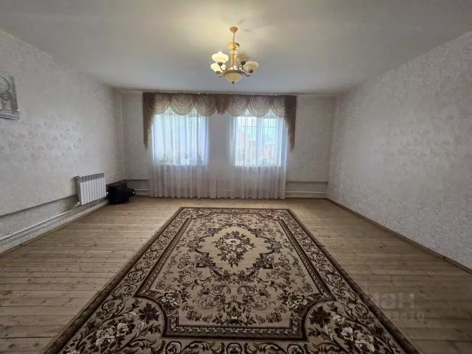 Дом в Татарстан, Зеленодольск ул. Хасанова, 2 (248 м) - Фото 1