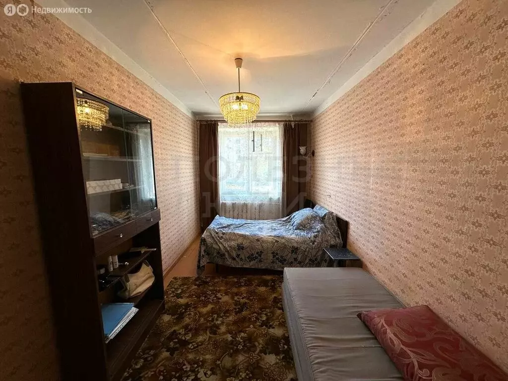 3-комнатная квартира: Боровичи, Сушанская улица, 18 (59.4 м) - Фото 0