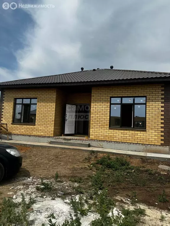 Дом в Оренбургский район, Красноуральский сельсовет, село имени 9 ... - Фото 1