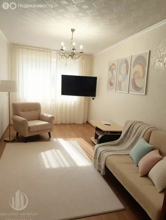 3-комнатная квартира: Безенчук, улица Чапаева, 21 (63 м) - Фото 1