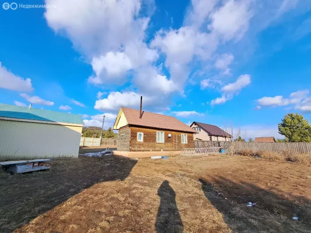 Дом в село Нижний Саянтуй, ДНТ Багульник (50 м) - Фото 0
