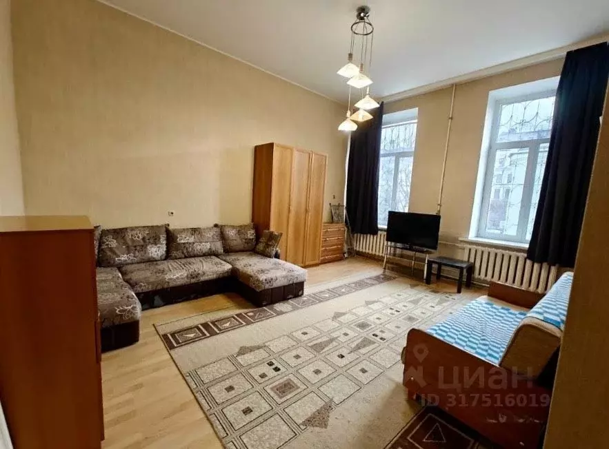 1-к кв. Санкт-Петербург 1-я Васильевского острова линия, 32 (43.7 м) - Фото 1