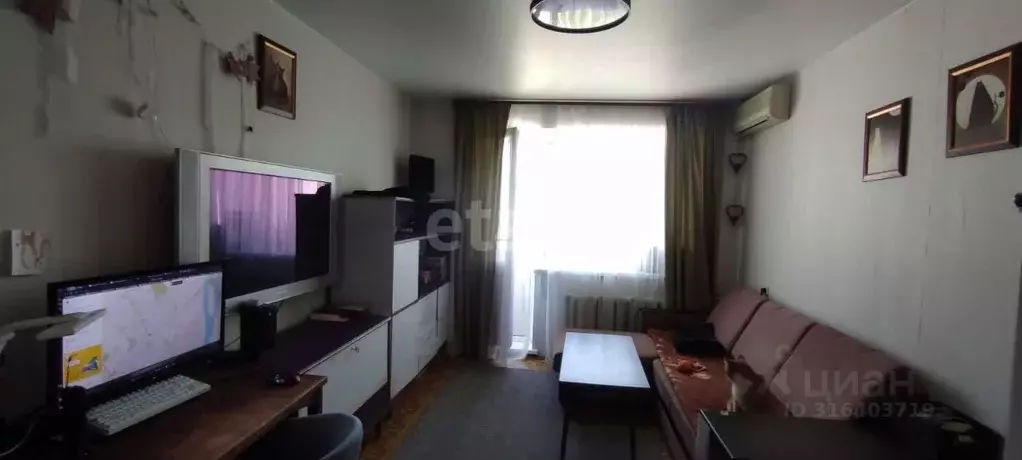 2-к кв. Кемеровская область, Кемерово просп. Ленина, 133Б (47.1 м) - Фото 0
