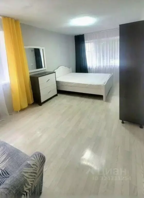 1-к кв. Хакасия, Абакан ул. Крылова, 45 (30.0 м) - Фото 1