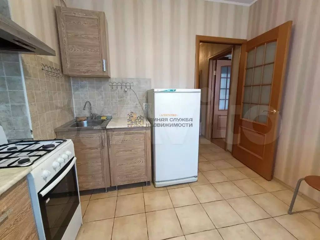 1-к. квартира, 44 м, 8/10 эт. - Фото 1