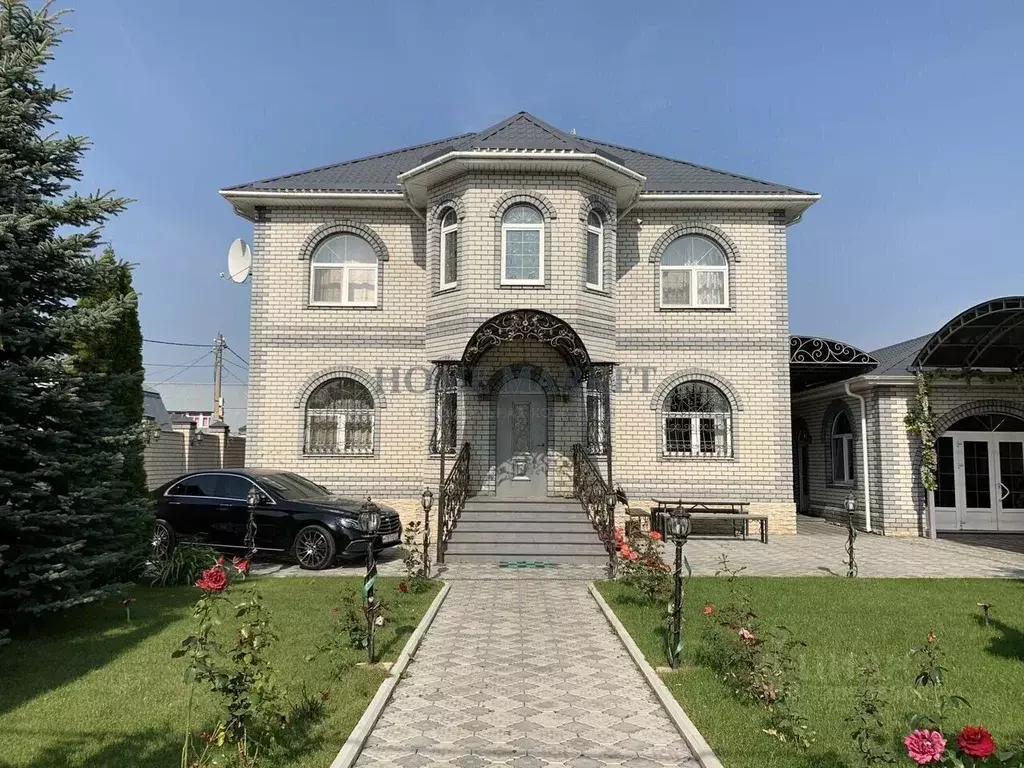 Дом в Московская область, Мытищи городской округ, д. Ховрино  (330 м) - Фото 1