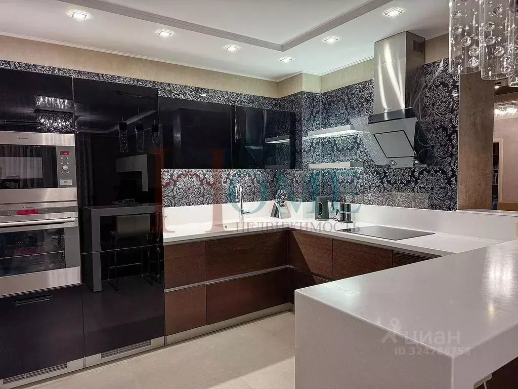 3-к кв. Новосибирская область, Новосибирск ул. Фрунзе, 234 (91.0 м) - Фото 2