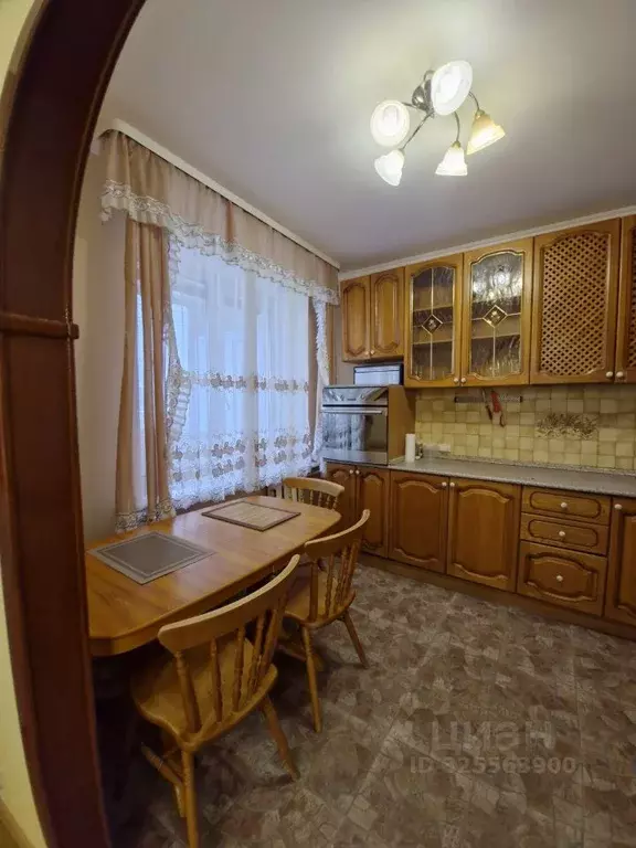 3-к кв. Москва ул. Академика Комарова, 5 (75.0 м) - Фото 0