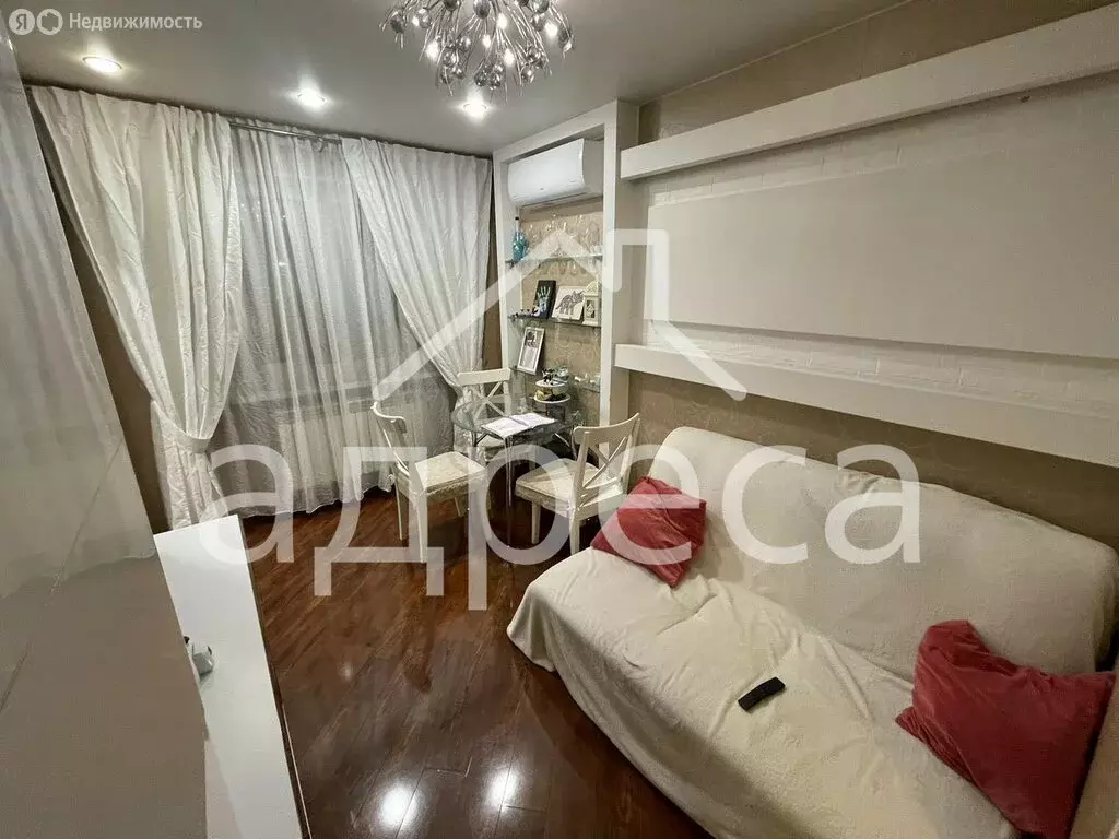 3-комнатная квартира: Самара, улица Волгина, 142 (56.2 м) - Фото 0