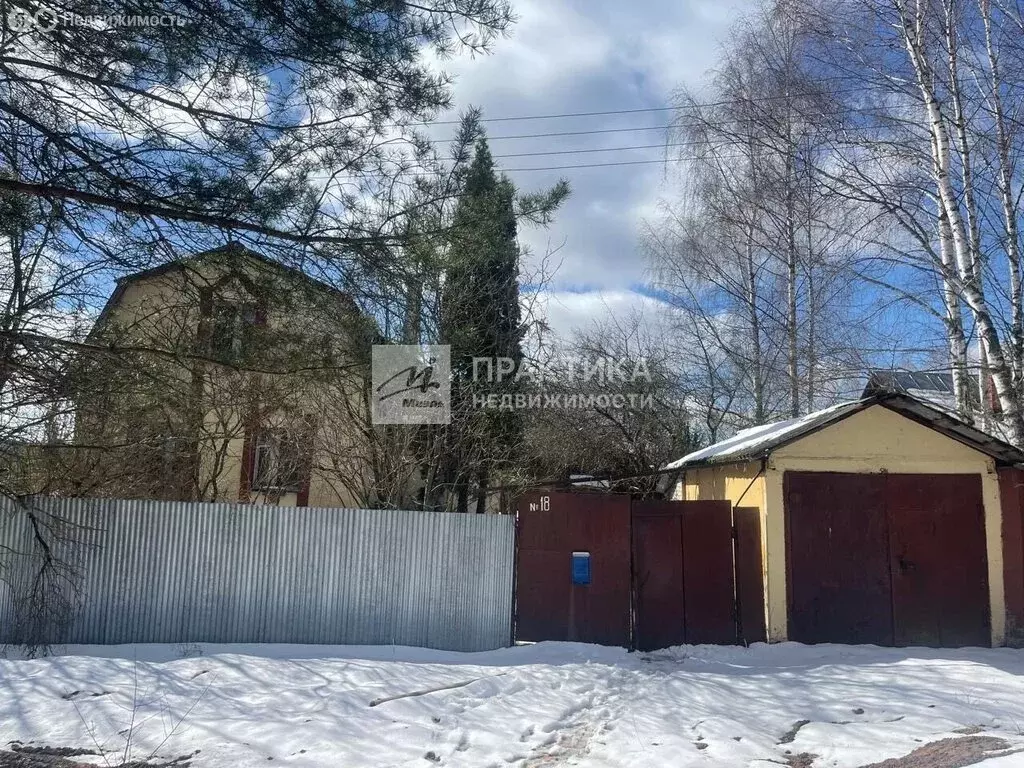 Дом в Московская область, городской округ Клин, деревня Крутцы, 18 ... - Фото 1