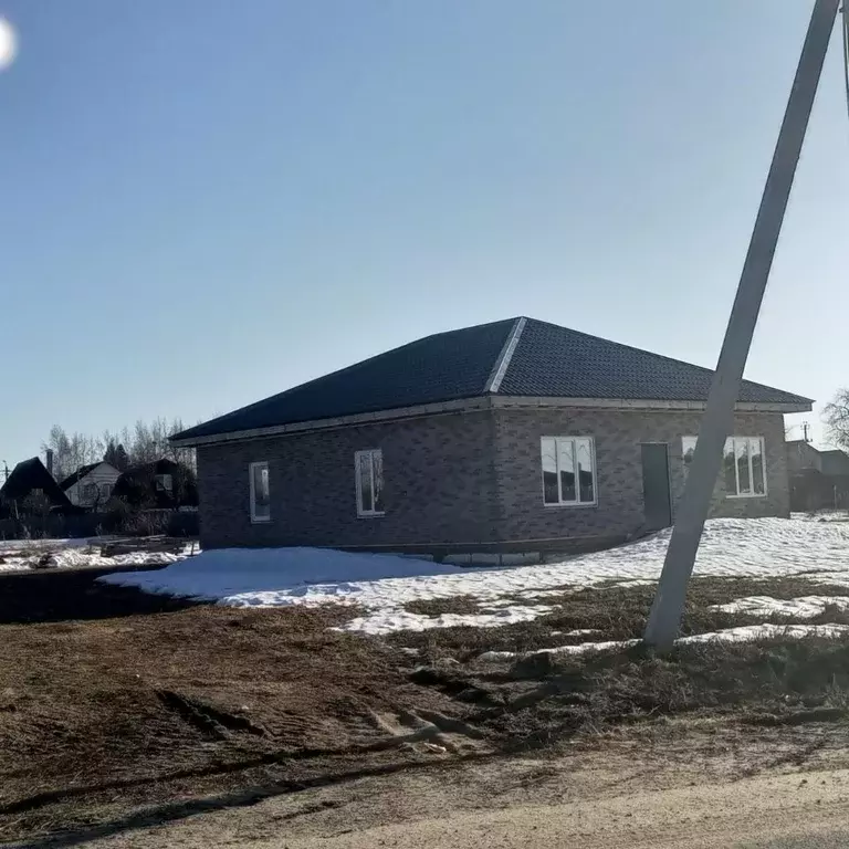 Коттедж в Московская область, Клин городской округ, д. Воронино 30 (98 ... - Фото 1