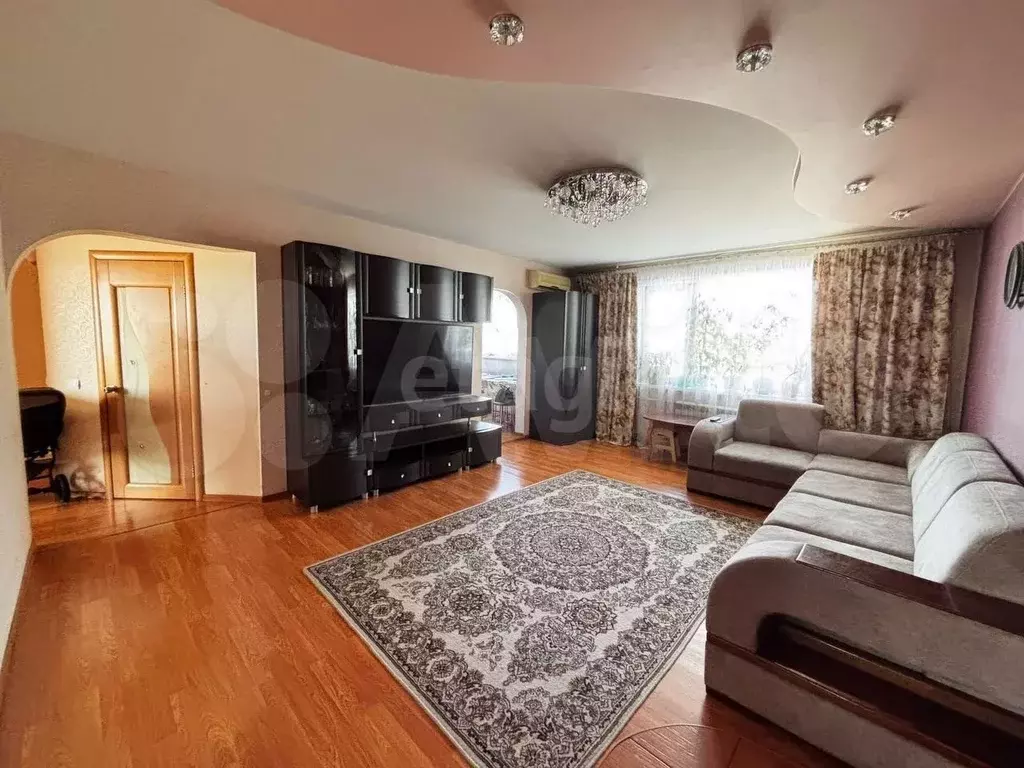 4-к. квартира, 74 м, 4/5 эт. - Фото 0