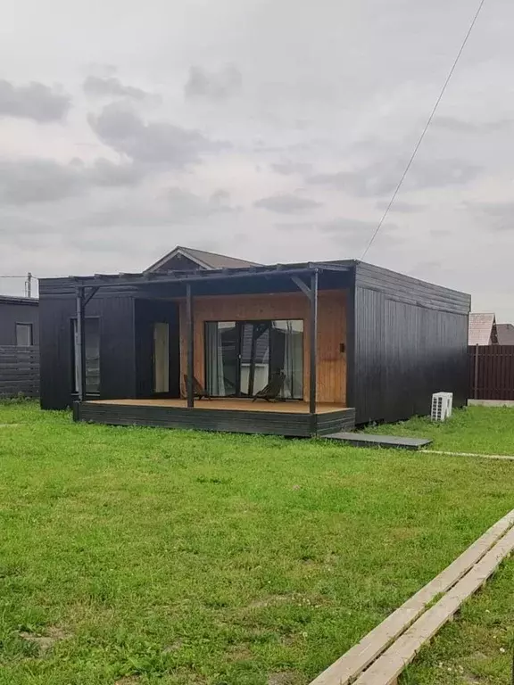 Дом в Ленинградская область, Ломоносовский район, Виллозское городское ... - Фото 1