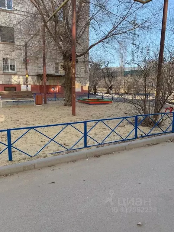 2-к кв. Волгоградская область, Волгоград ул. Огарева, 31 (42.8 м) - Фото 1